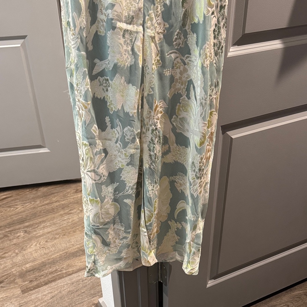 Lulu's Sage and Cream Satin Floral Midi Dress with Lace Sides. - Picture 10 of 10